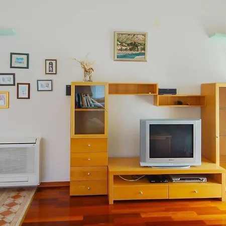 Ferienwohnung Mit Fantastischem Panoramameerblick Fur 4 Personen Mit Klimaanlage Und Wifi Lägenhet *